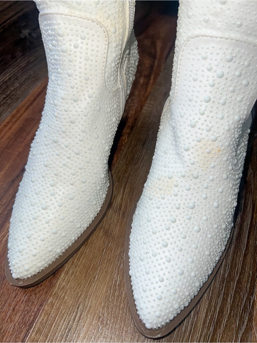 White Faux Pearl Encrusted Knee High Western Cowboy Pointed Toe Boots, Size 5.5 - Picture 3 of 8